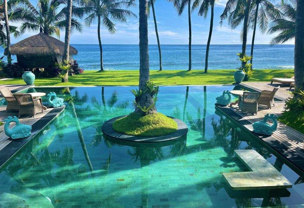 Bali: A Tropical Paradise